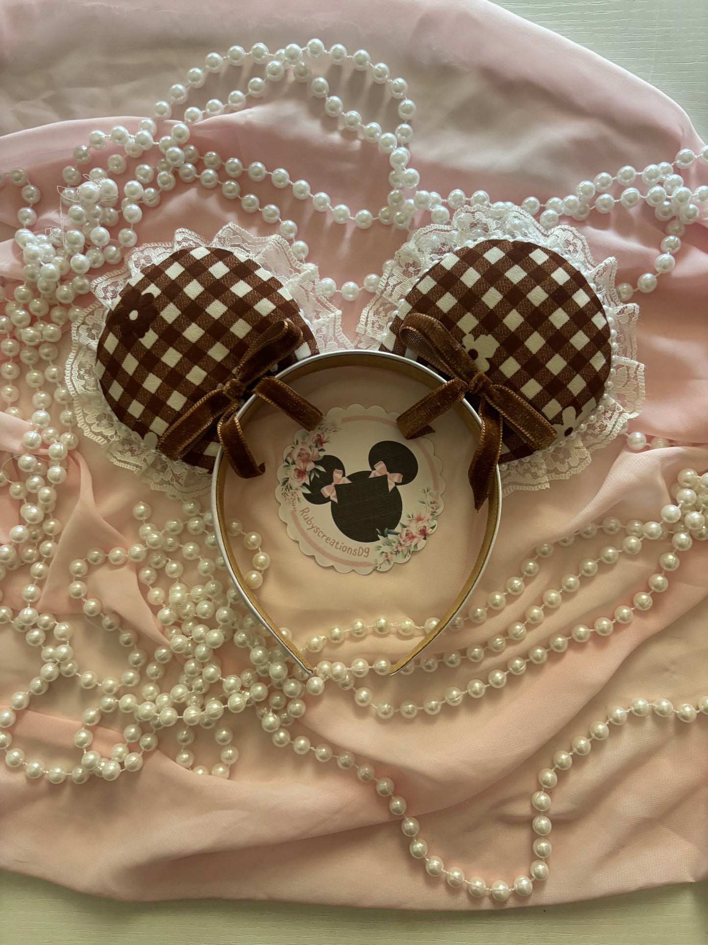 Maple coquette mouse ears