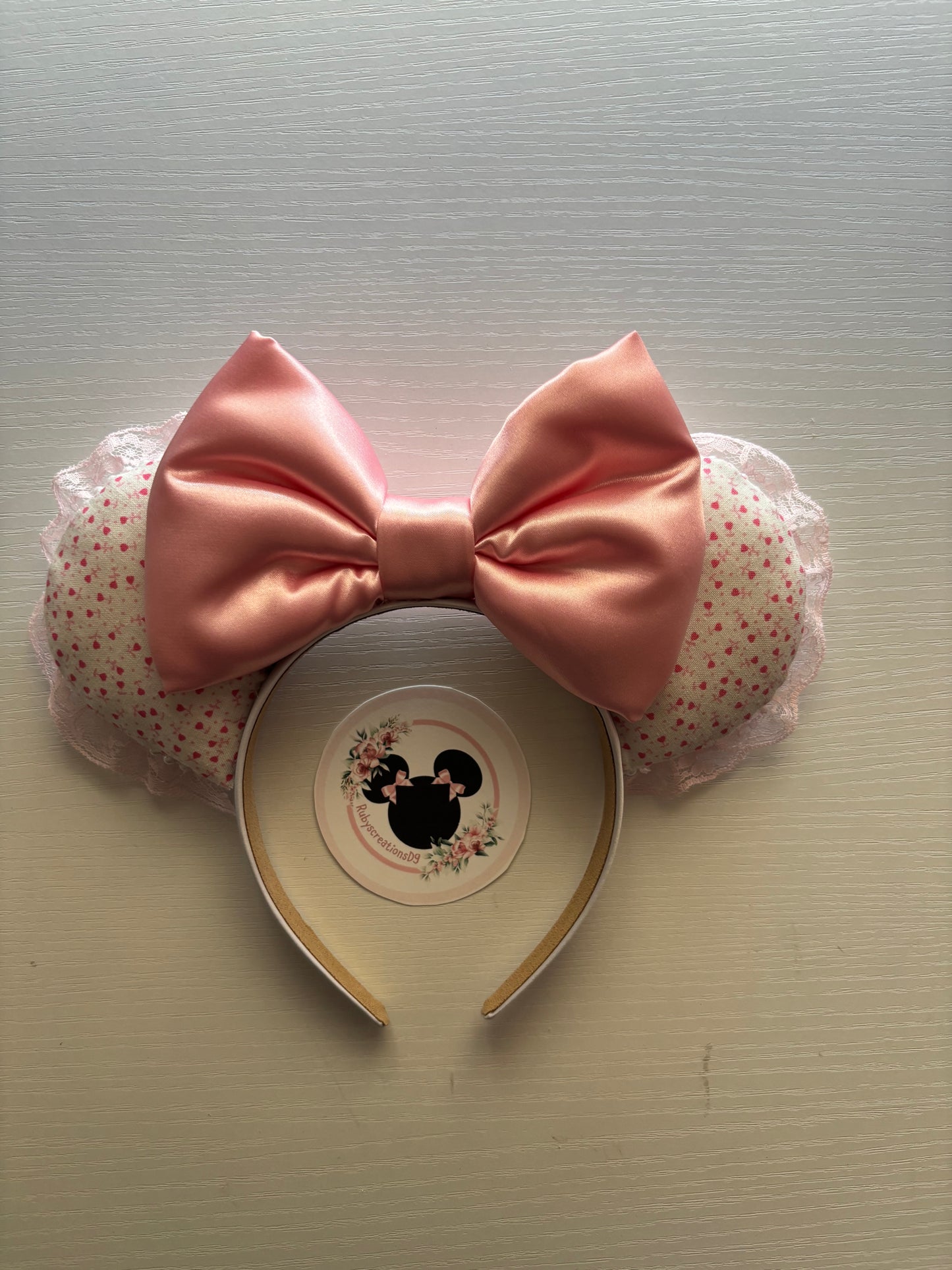 Dainty heart mouse ears