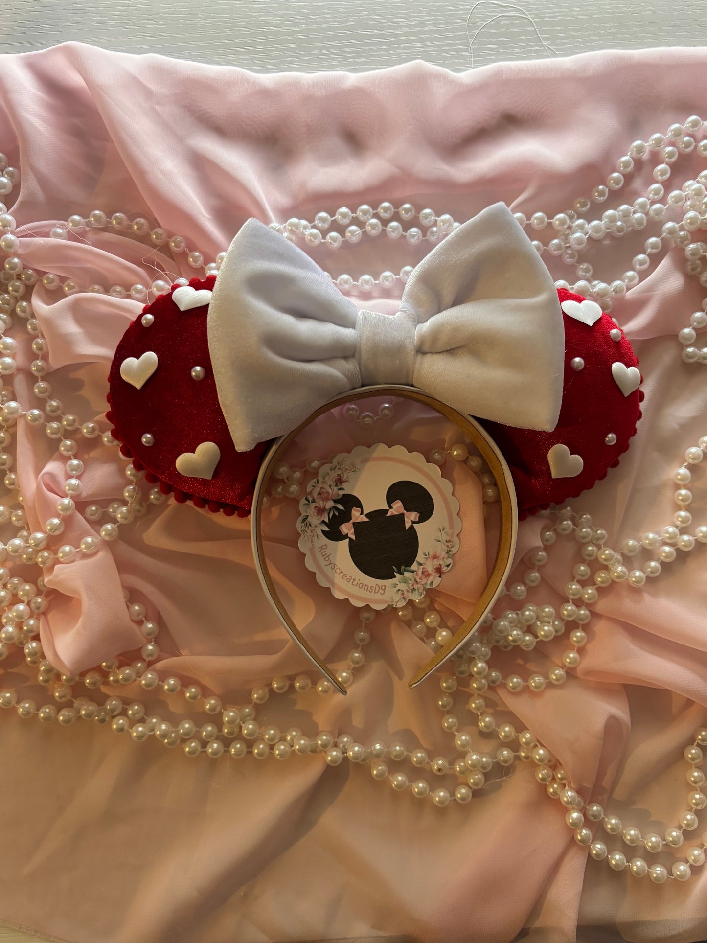 Lovable red mouse ears