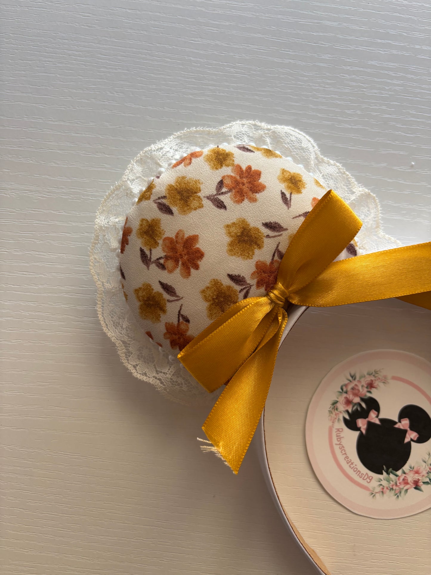 Fall leaves coquette mouse ears