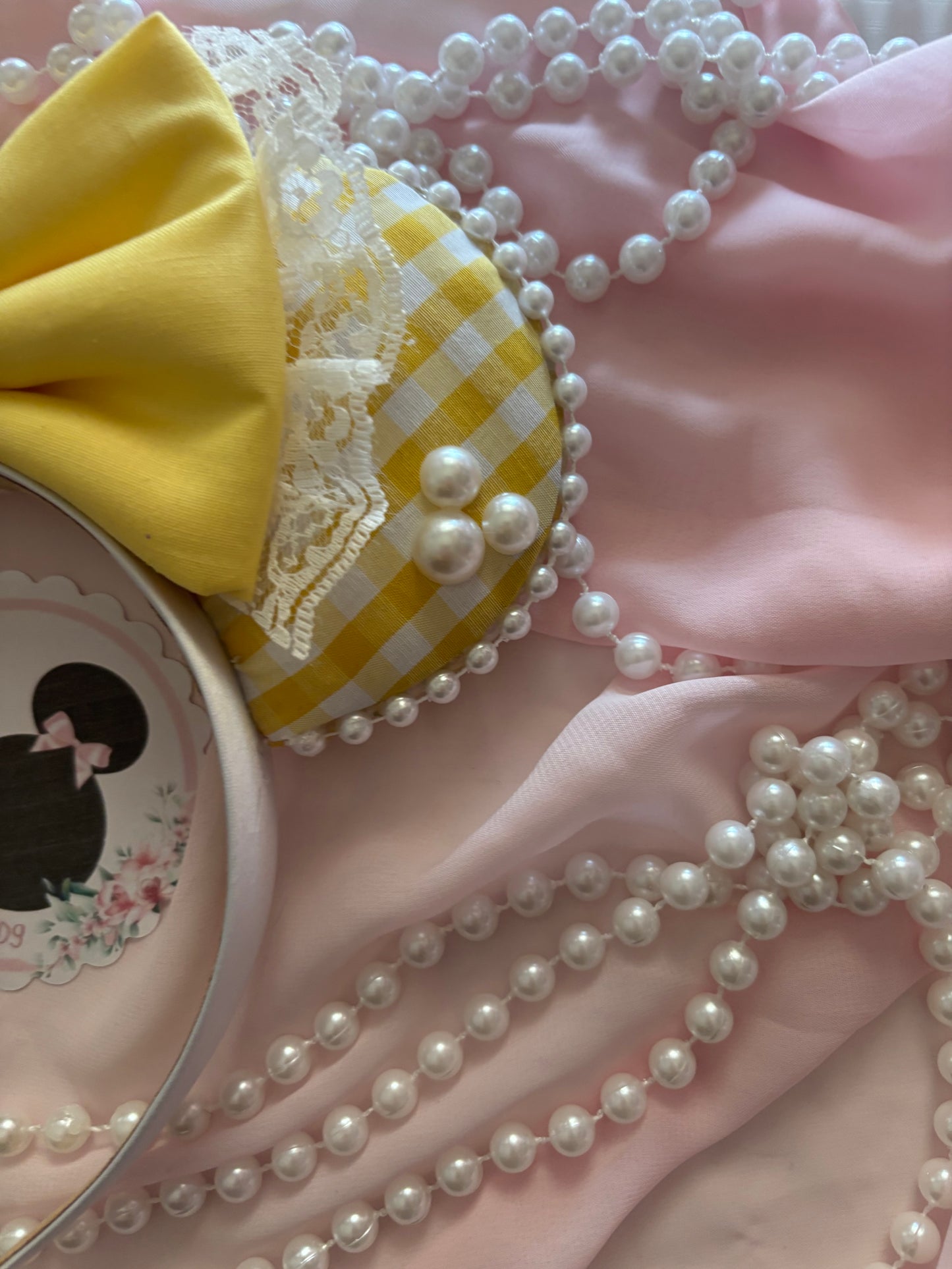 Honeycomb mouse ears