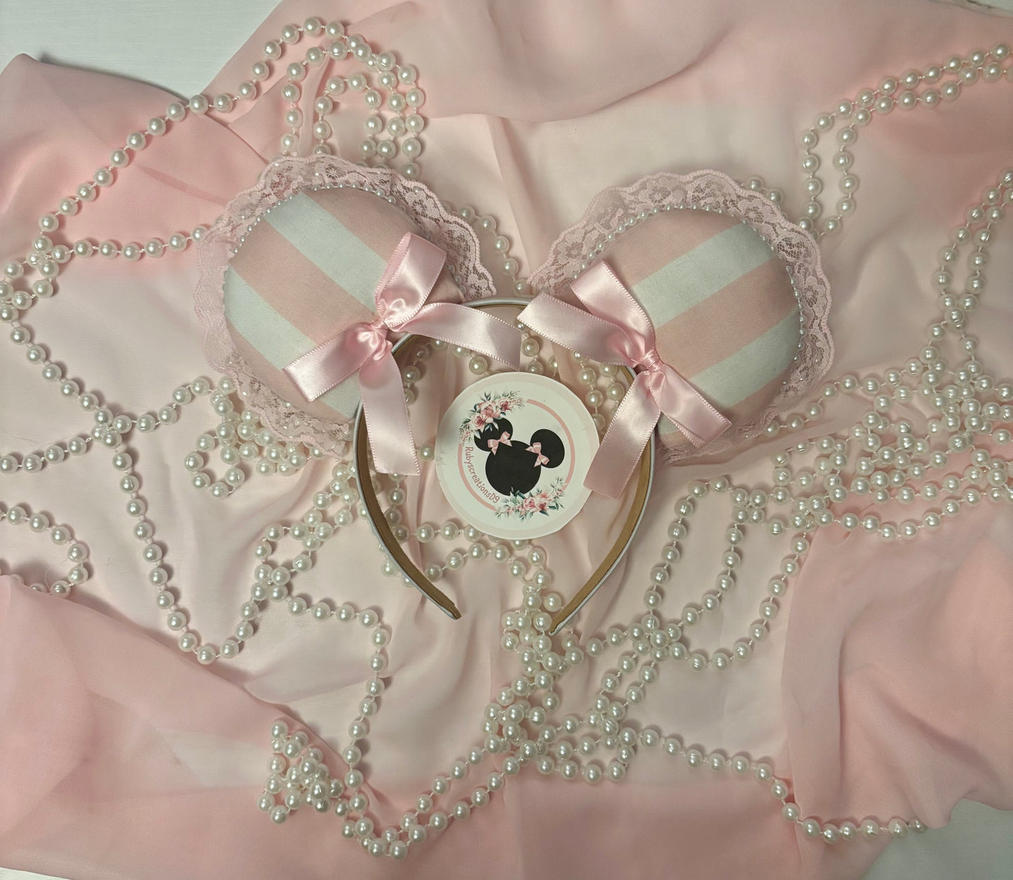 Victoria coquette mouse ears