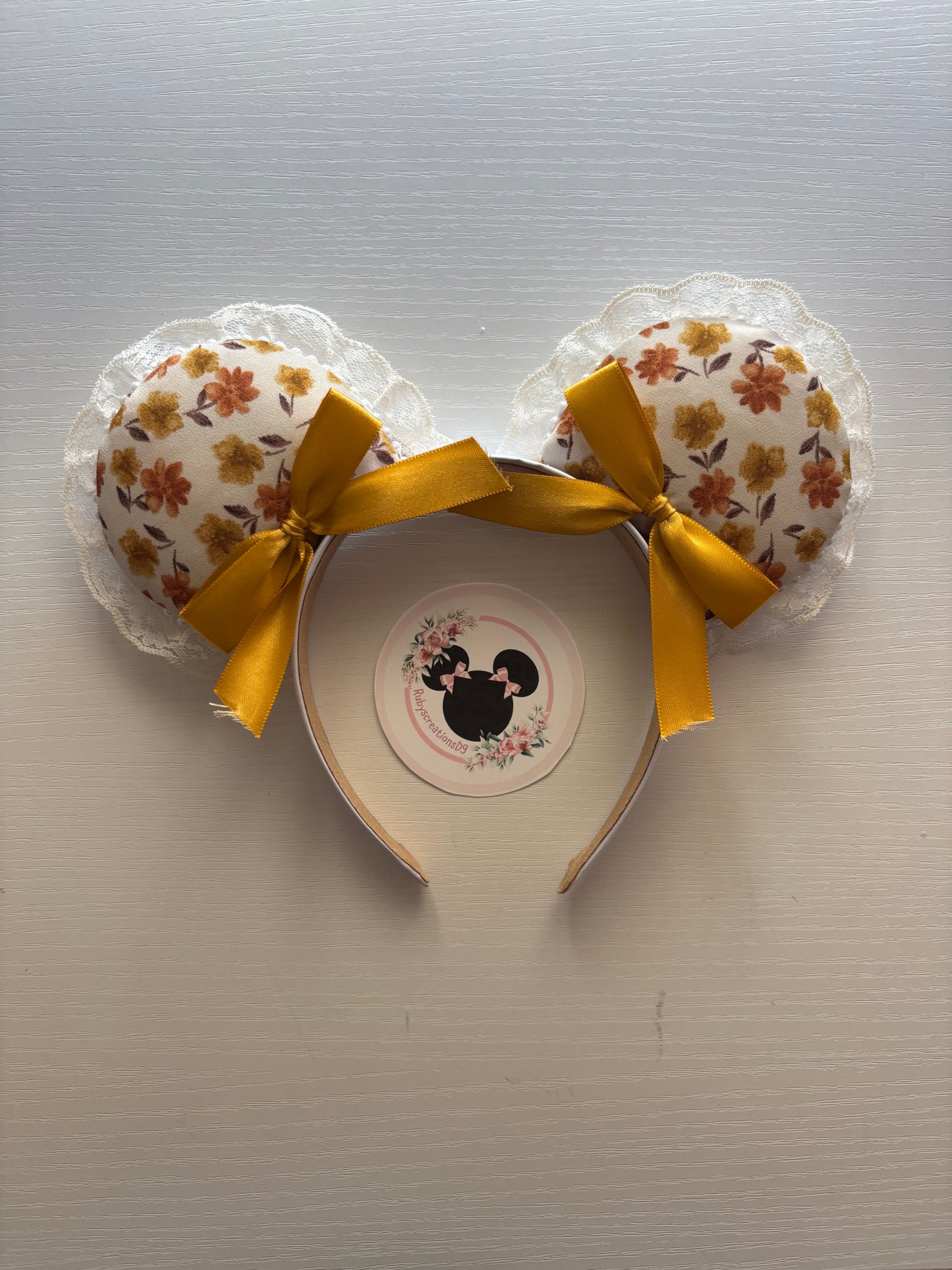Fall leaves coquette mouse ears