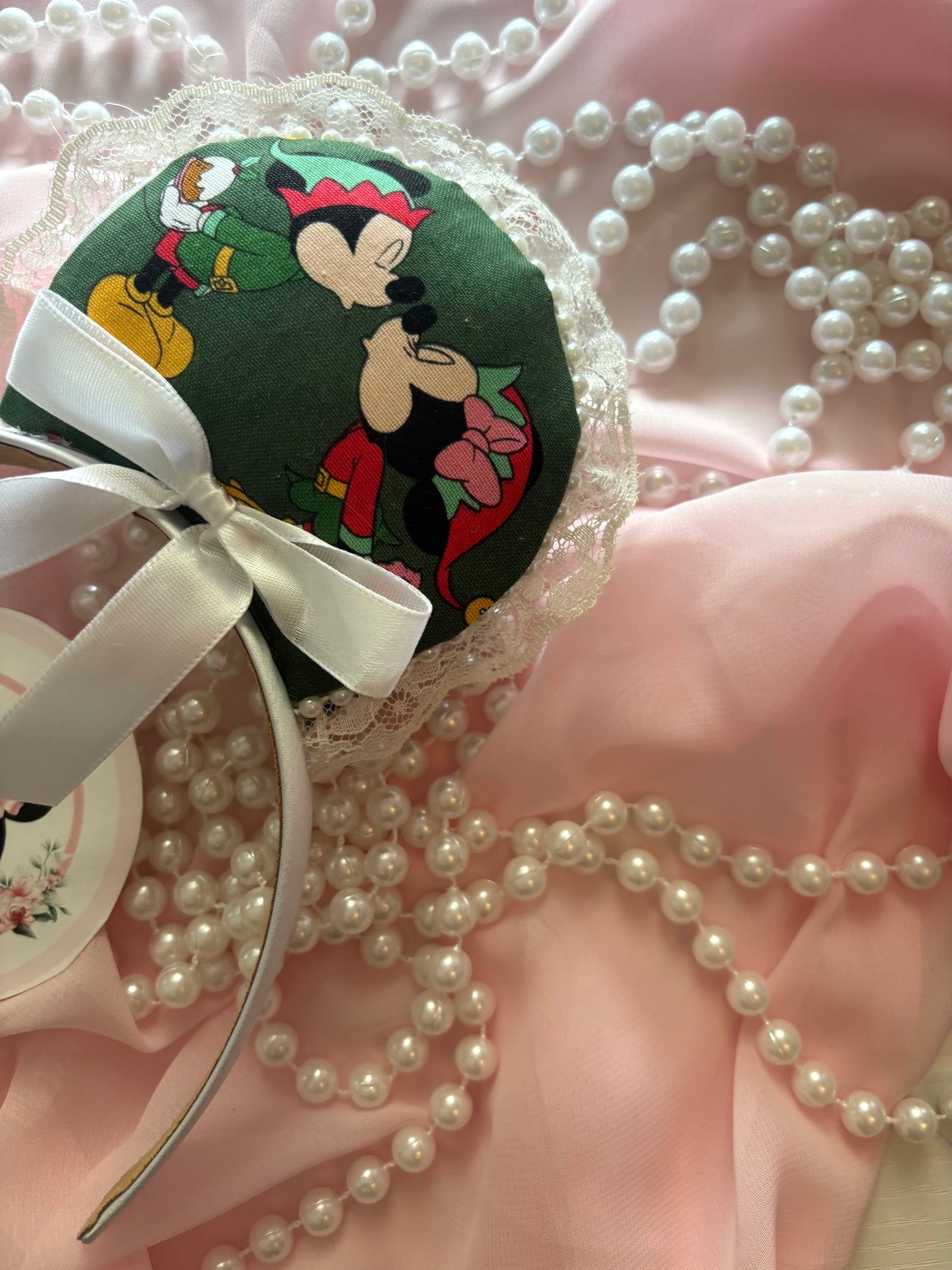 Mistletoe love coquette mouse ears ￼