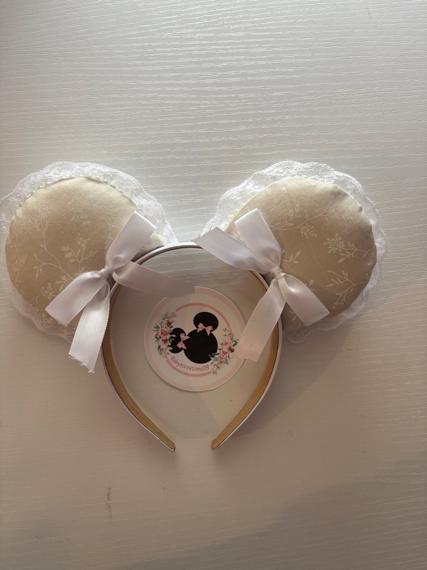 Sahara coquette mouse ears