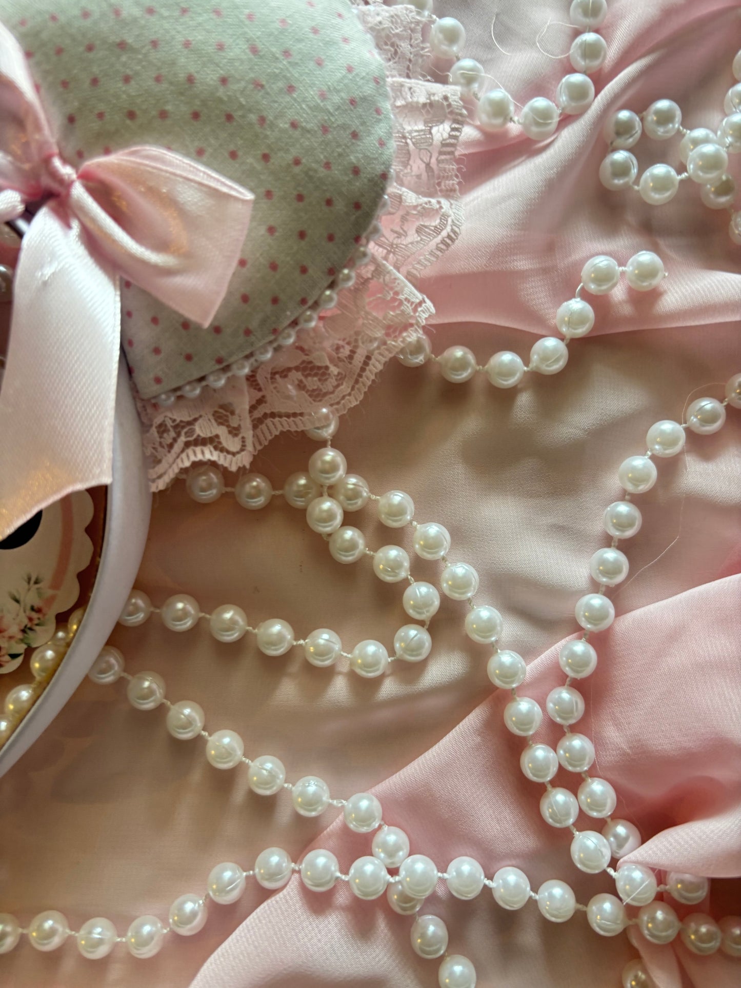 Bubblegum coquette mouse ears