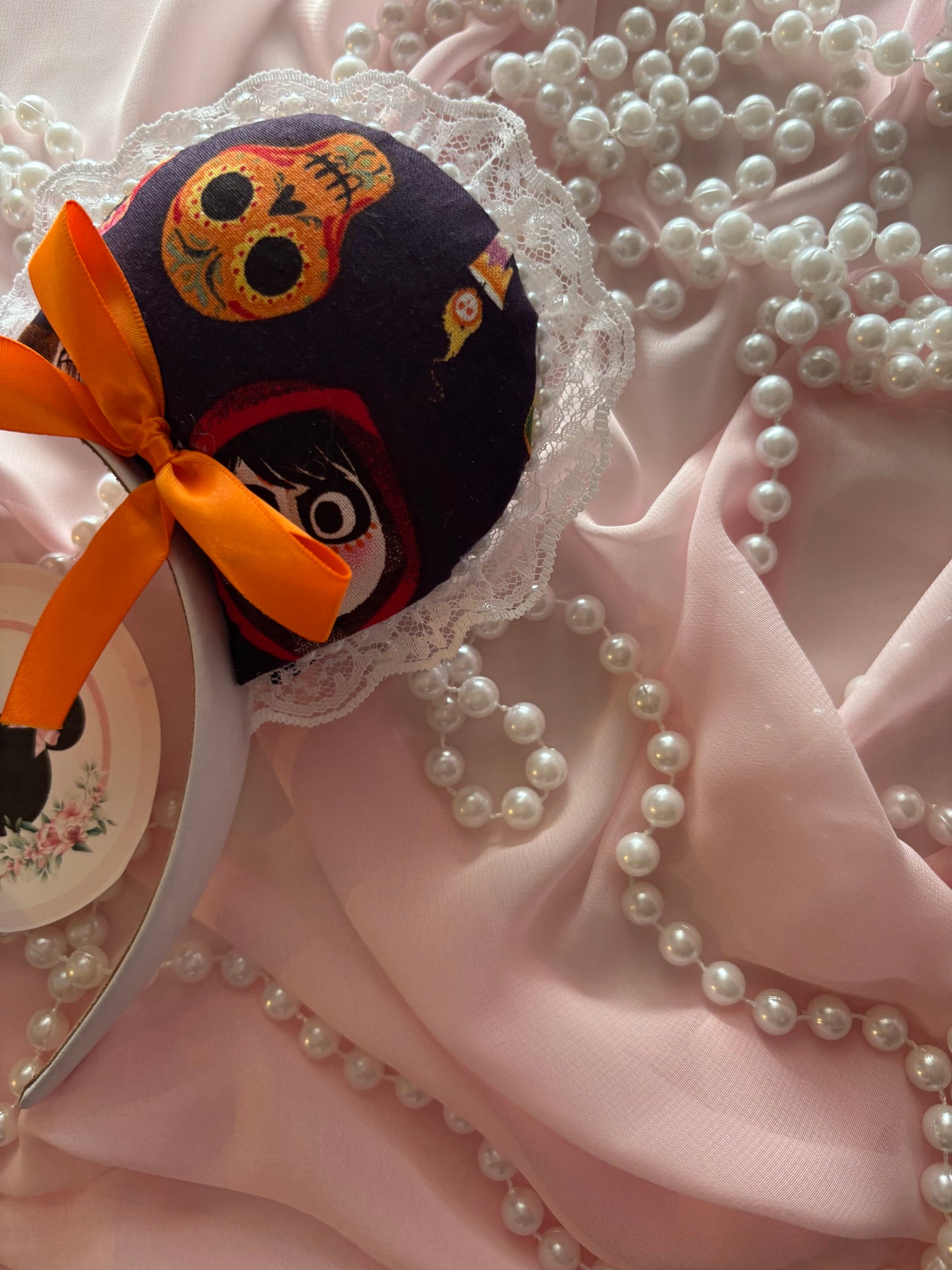 Pepita coquette mouse ears