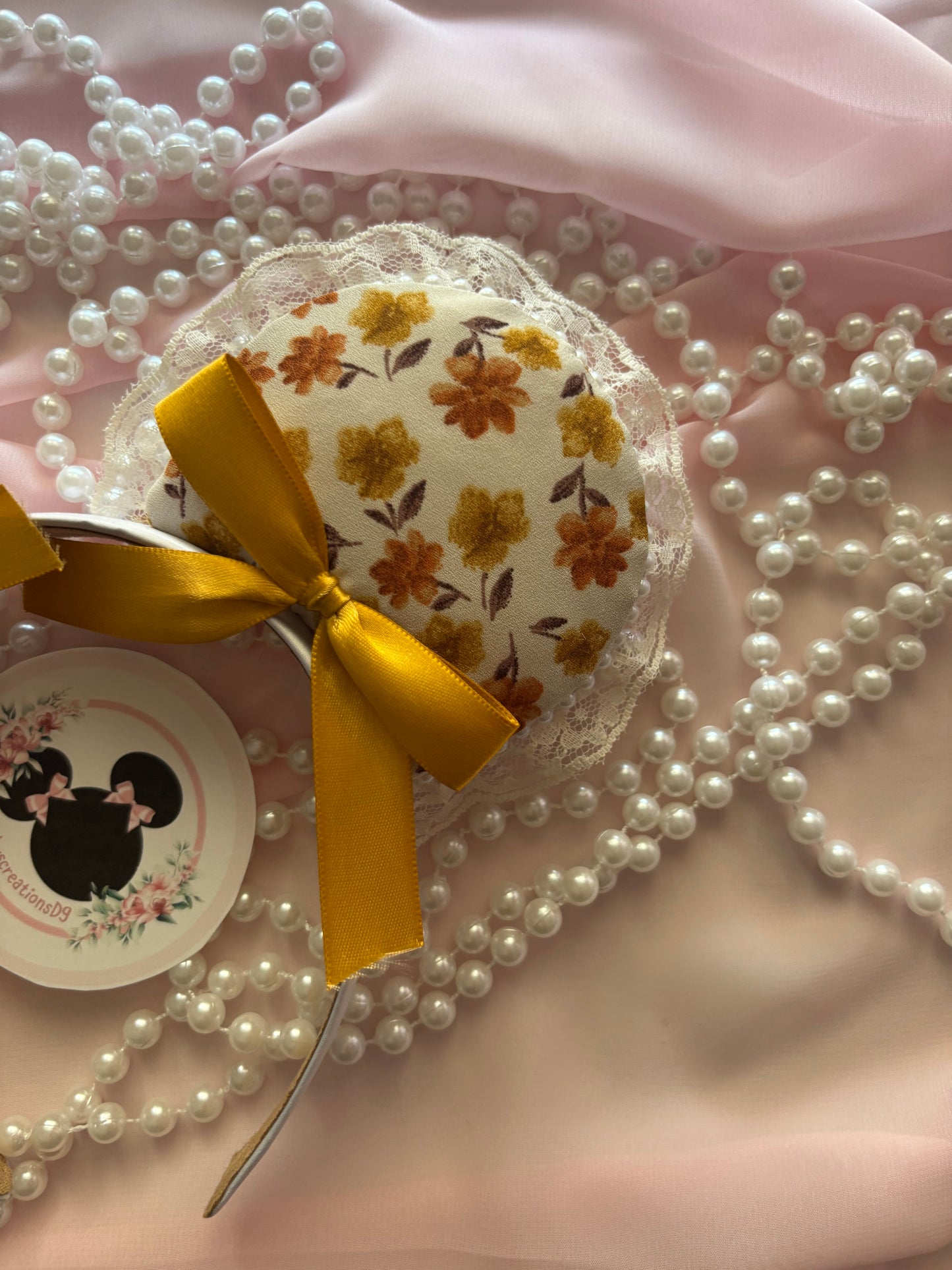 Fall leaves coquette mouse ears