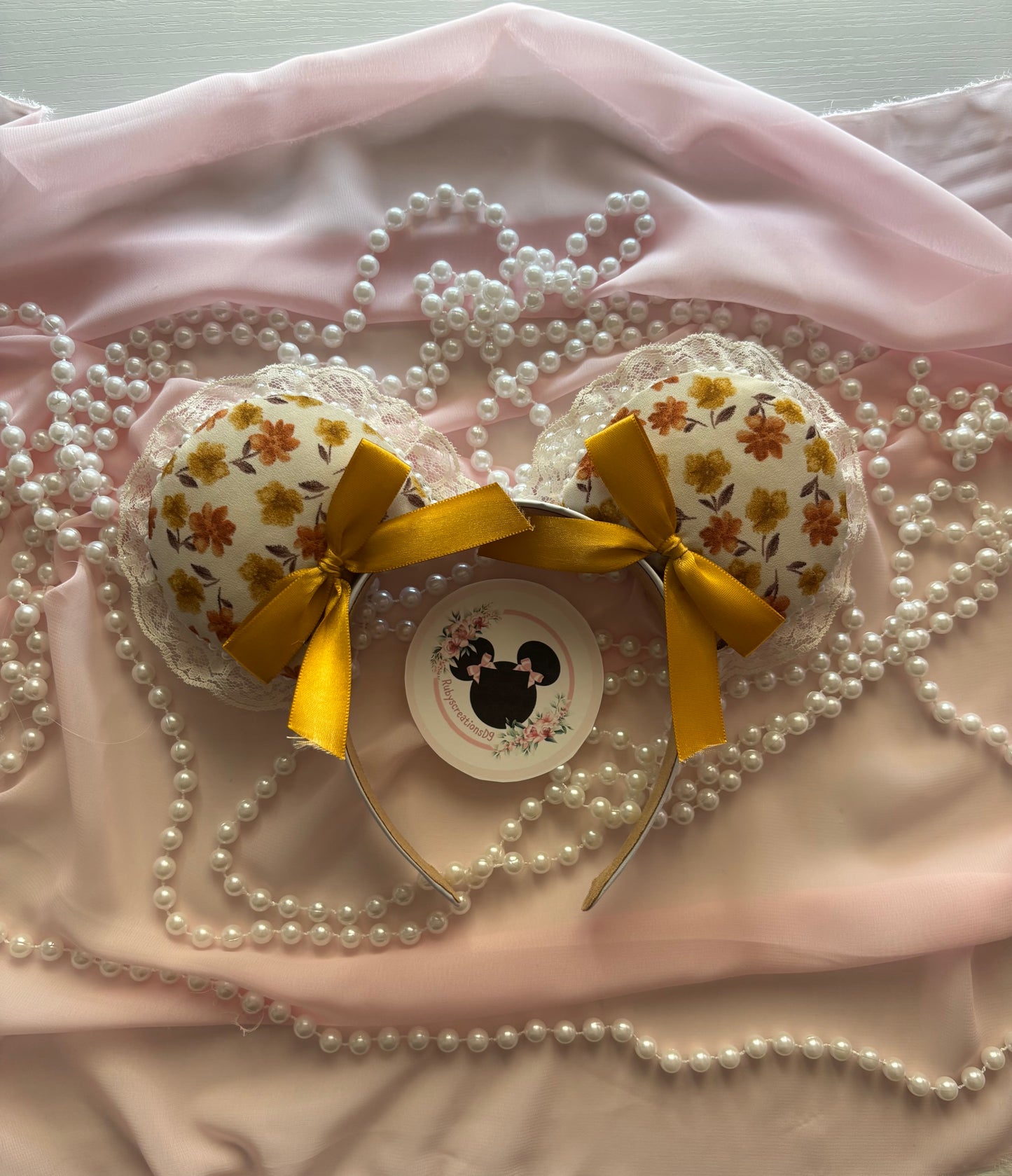 Fall leaves coquette mouse ears
