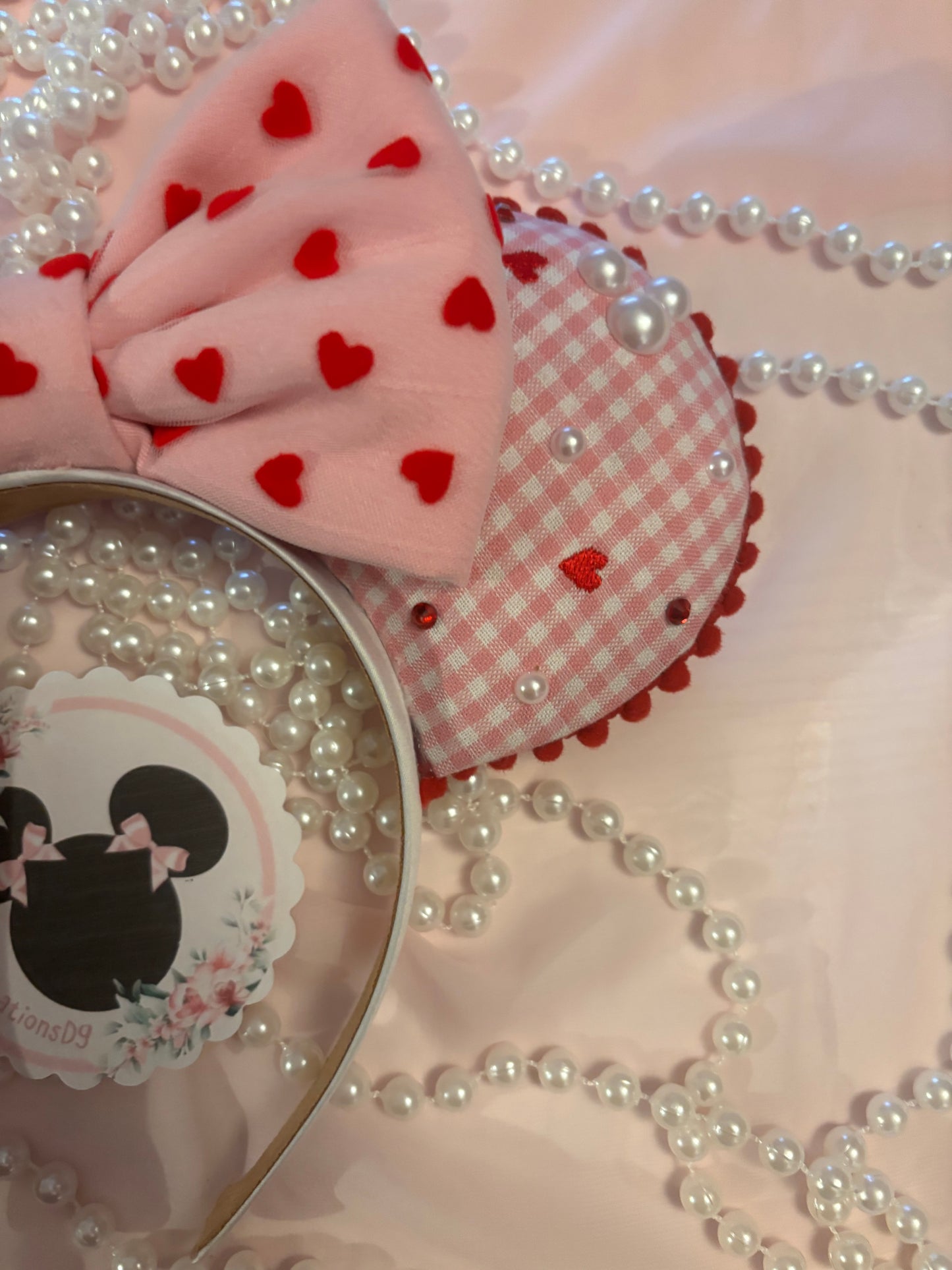 Love check mouse ears