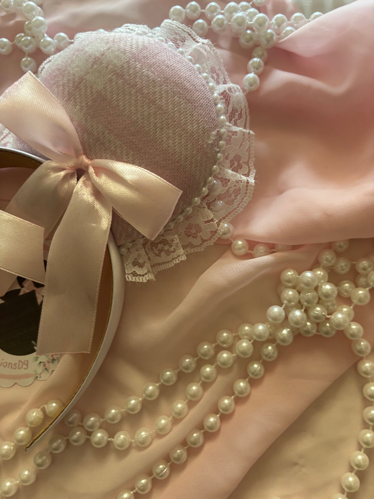 Sugar plum coquette eats