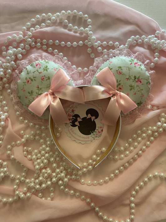 Willow coquette mouse ears