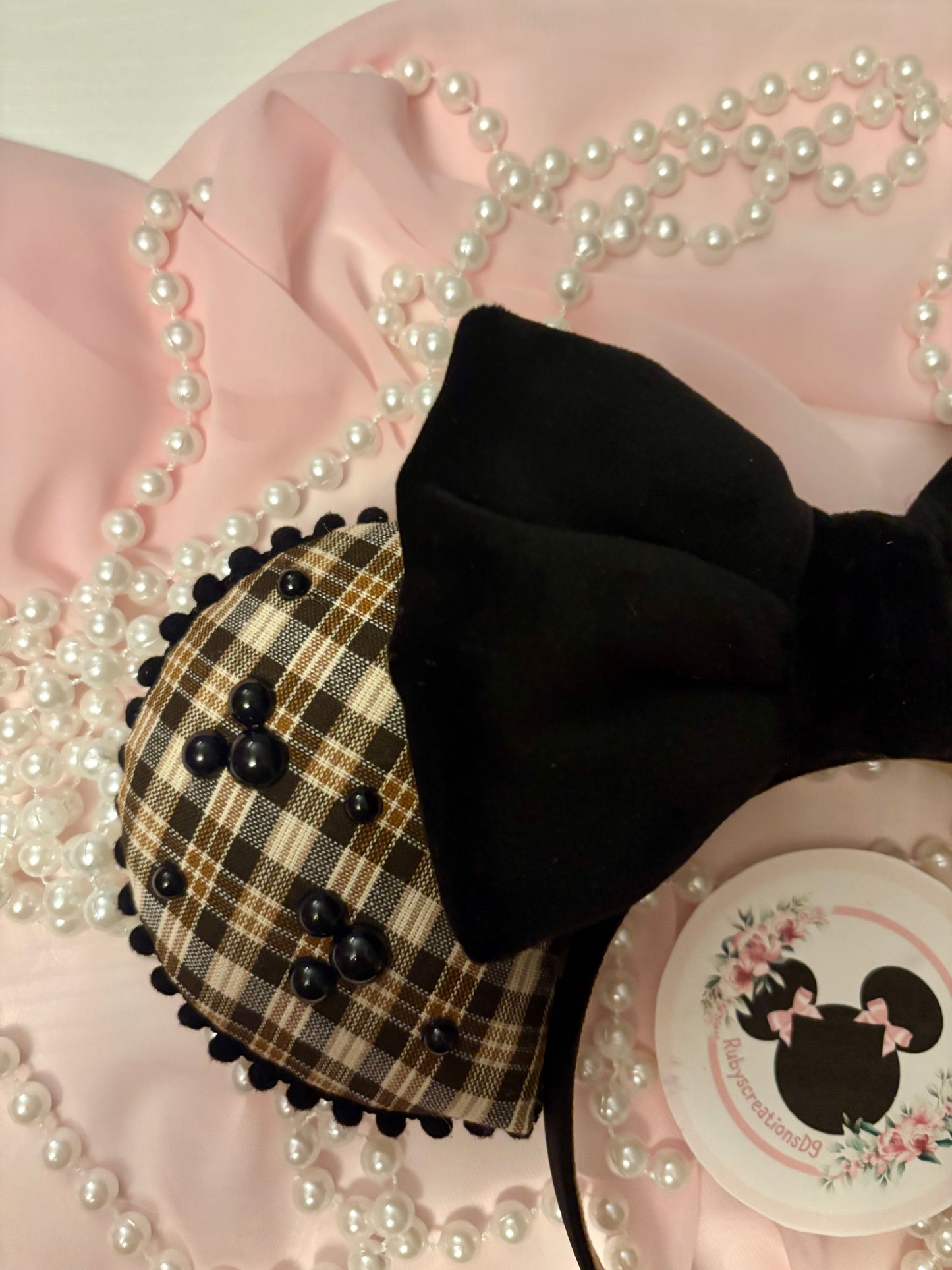 Mocha mouse ears