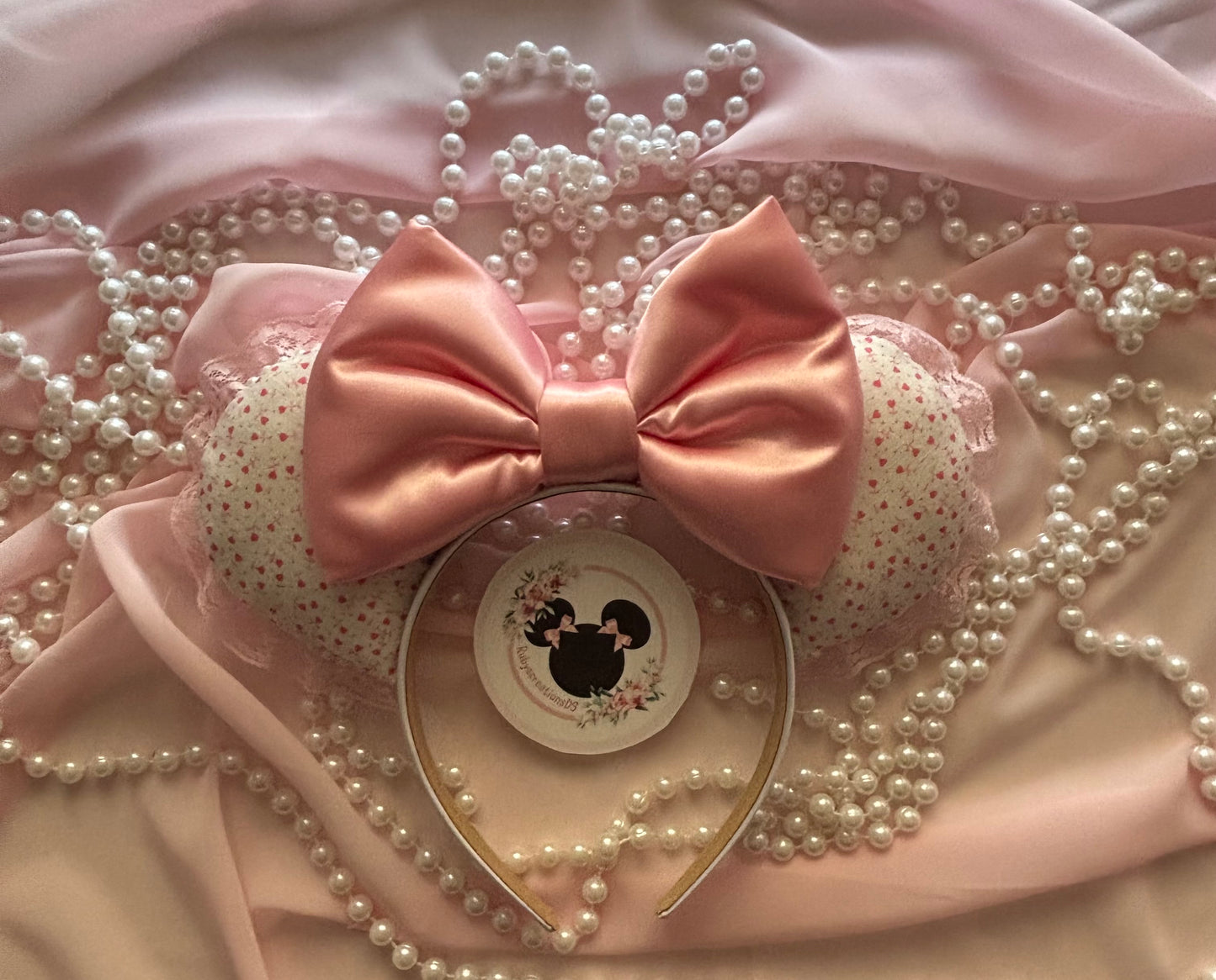 Dainty heart mouse ears