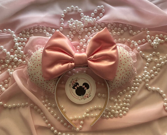 Dainty heart mouse ears
