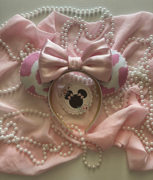 Milkshake mouse ears