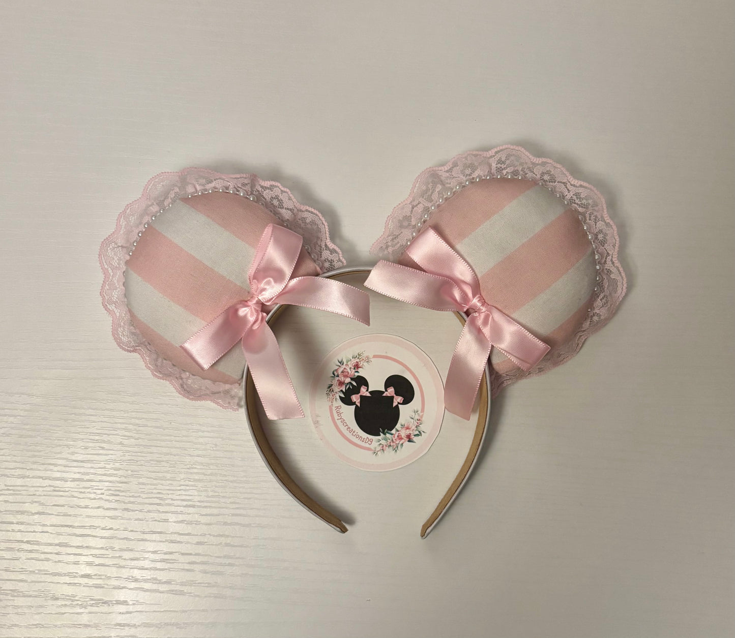 Victoria coquette mouse ears