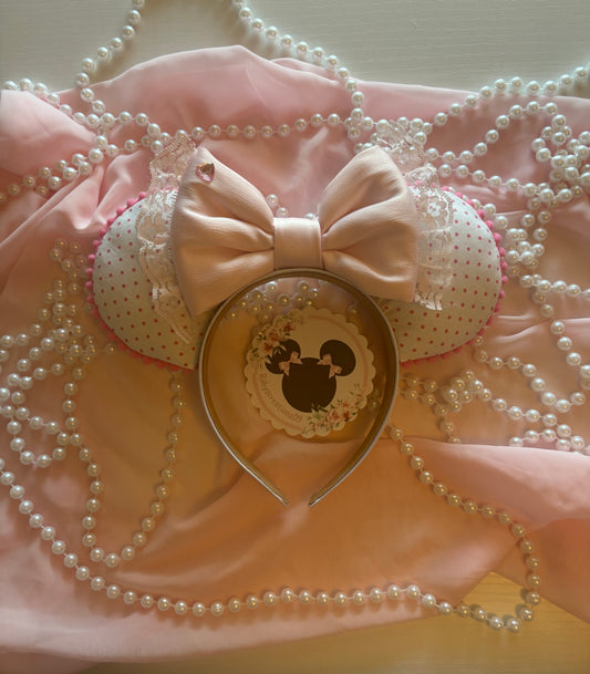 Fuchsia mouse ears