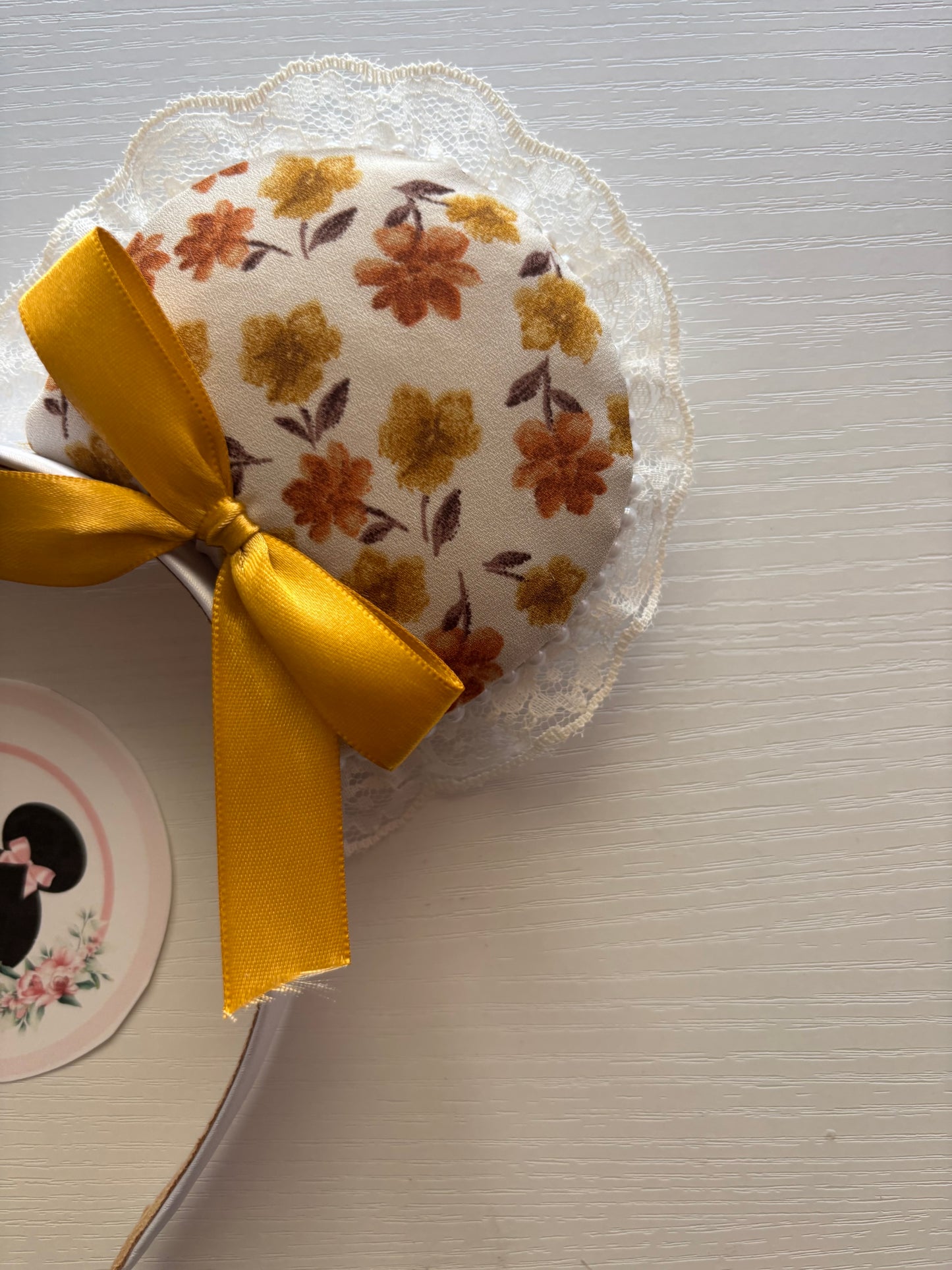 Fall leaves coquette mouse ears