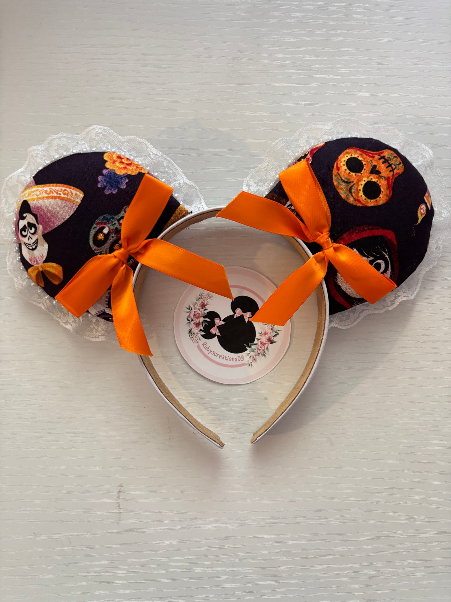 Pepita coquette mouse ears