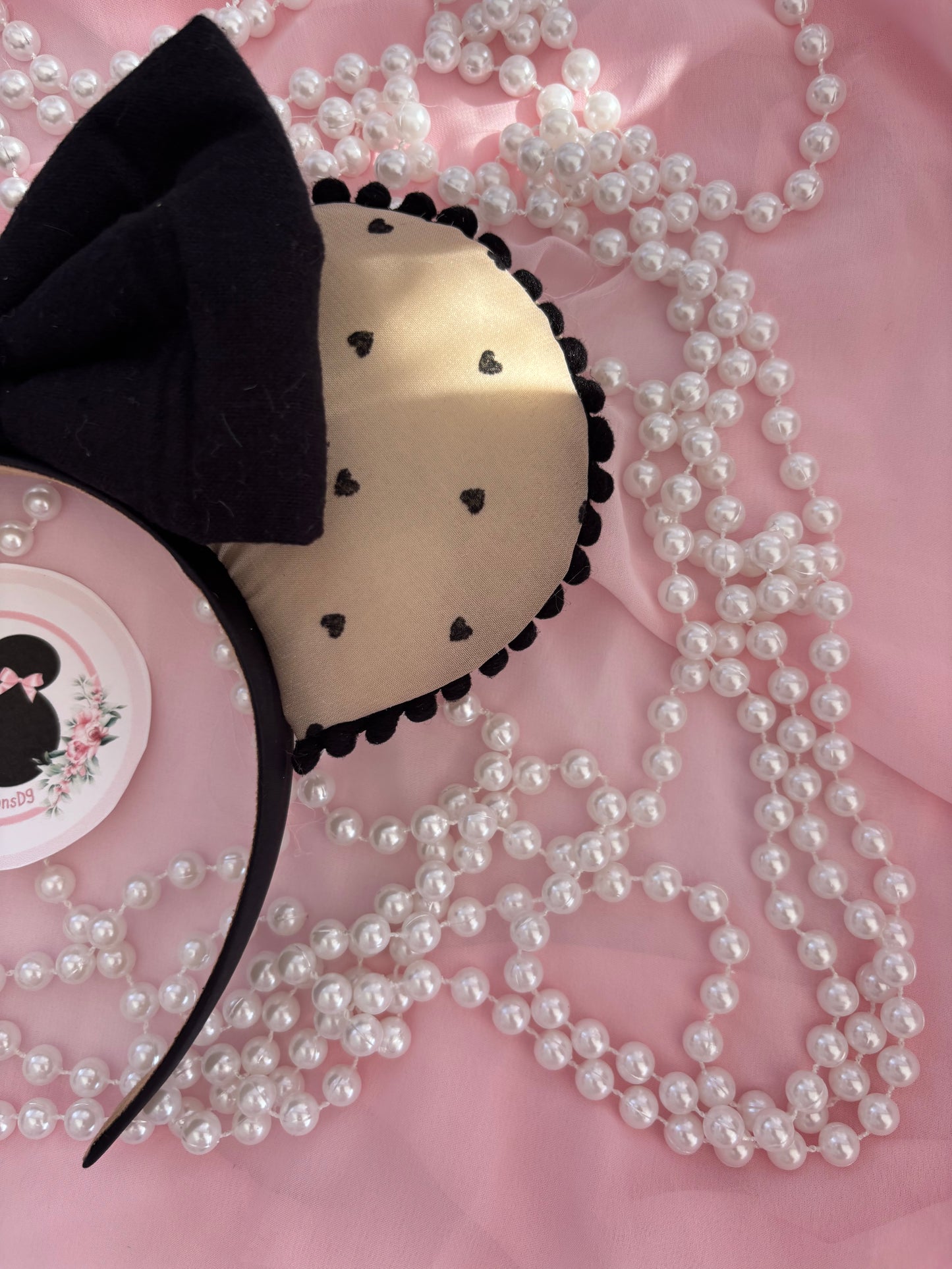 Neutral love mouse ears